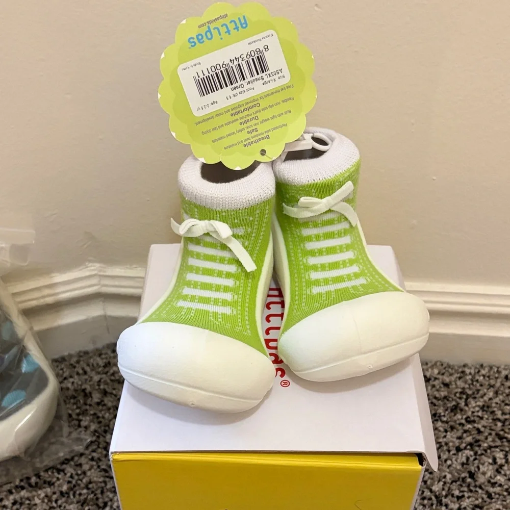 Green Baby Walker Shoes - Barefoot Style
